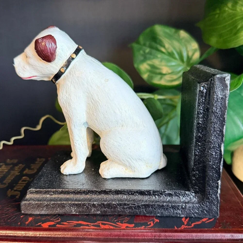 Unbranded giving ivory